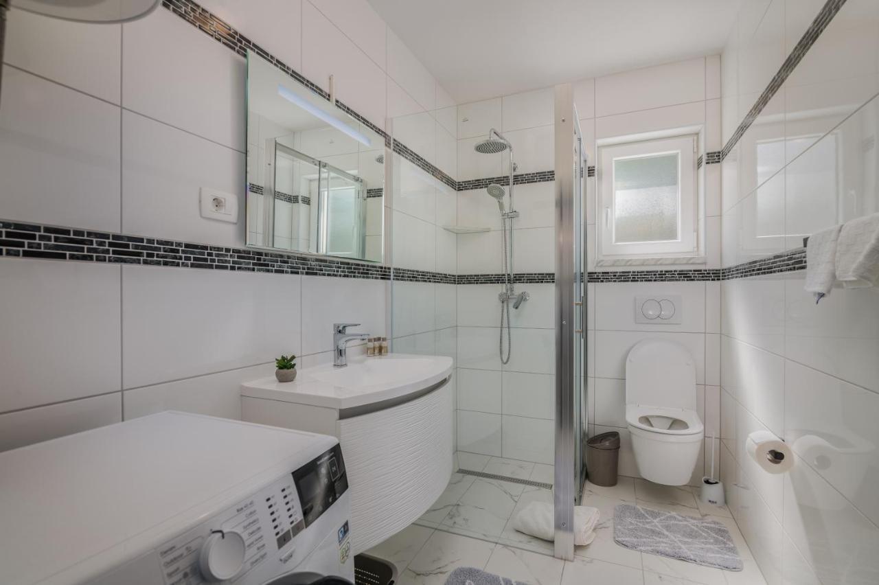 Apartment Diva Sveti Vid-Miholjice Zewnętrze zdjęcie